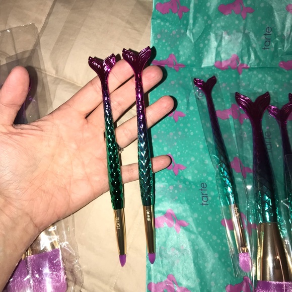 Tarte Minutes to Mermaid Brushes Brush Set - Picture 7 of 7
